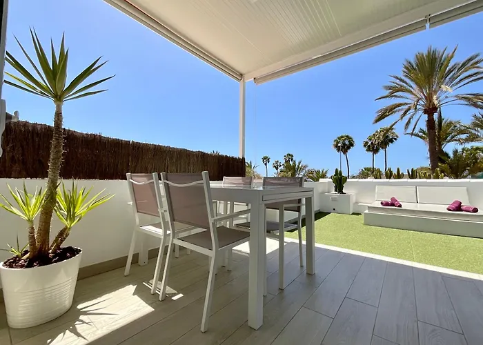 Americas Luxury Low-cost With Terrace & Views شقة *